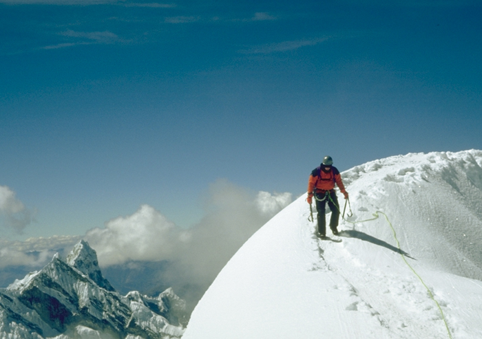 The summit ridge of Alpamayo on a perfcet day