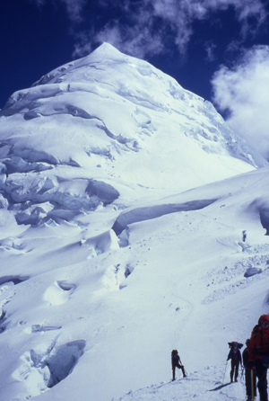 Huascran Norte from the high camp in the Garganta