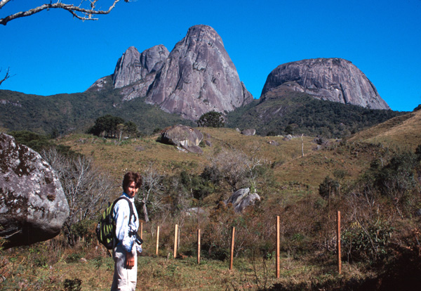 Pico Maior, at 2315m is the highest peak around here.