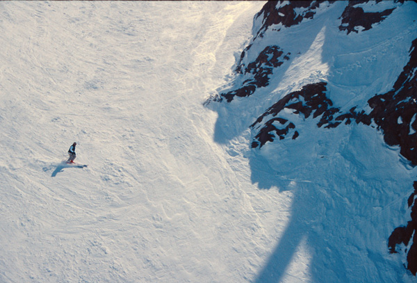 And another shot of the Martes couloir at Las Le?s